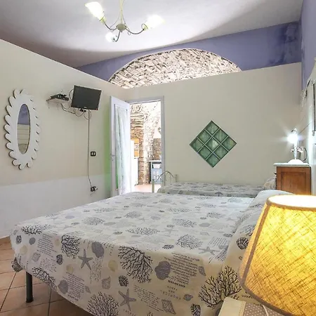 Holiday home 3 Bedroom Cozy In Casalsottano Casal Sottano