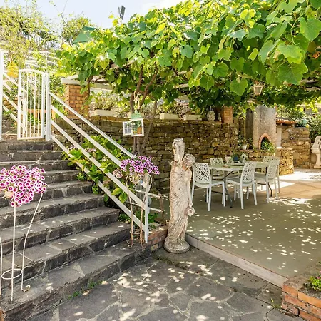 3 Bedroom Cozy In Casalsottano Casal Sottano